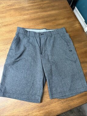 Under Armour Men's Heather Gray Flat-Front Golf Shorts